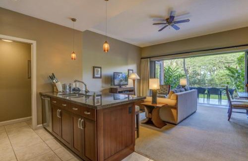 Honokowai Apartment | GROUND FLOOR DIRECT ACCESS with private outdoor yard space luxury resort condo