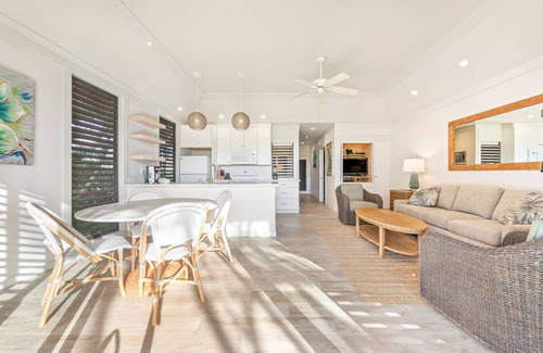 Poipu Condo | Ground floor end unit on great lawn, remodeled in Fall 2023