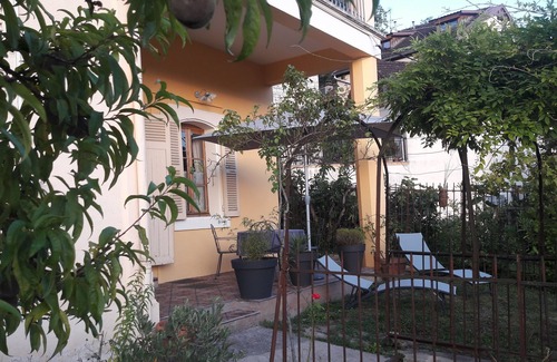 Aix-les-Bains City Center Apartment | Ground floor for spa treatments or holidays in Aix-les-Bains