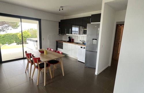 Cavalaire-sur-Mer Villa | Ground floor villa with private pool