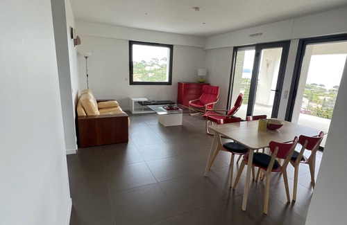 Cavalaire-sur-Mer Villa | Ground floor villa with private pool