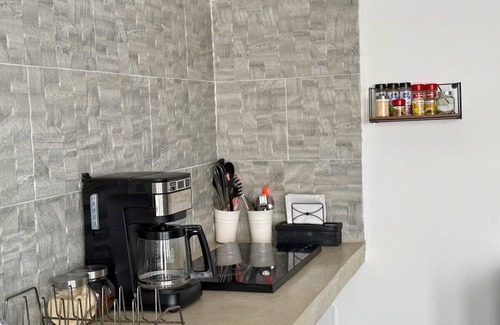 Reforma Apartment | Ground Floor Loft - 5 Min Walk to Oaxaca Historic Center - AC