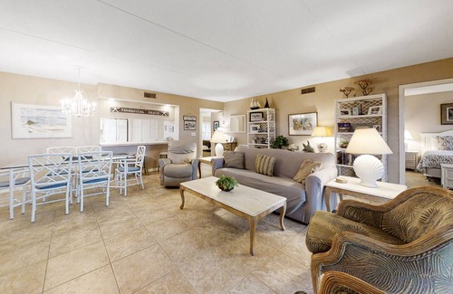 Fernandina Beach Condo | Ground-Floor Oceanfront Condo w/Covered Deck, Central AC, Shared Outdoor Pool
