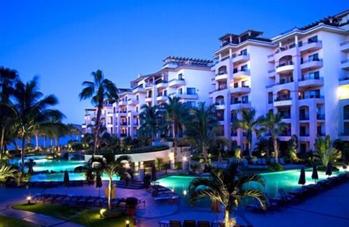 Los Cabos Condo | Ground floor-Rare 3 BR! Ocean view, steps from beach and pool!