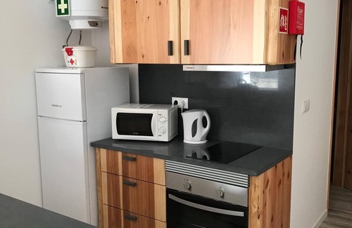 Faja de Baixo House | Ground floor studio apartment. AL ref. 2080, with the possibility of a car