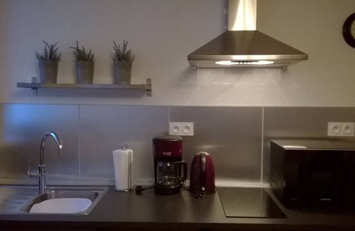 Bayeux Apartment | Ground floor studio in historic centre of Bayeux