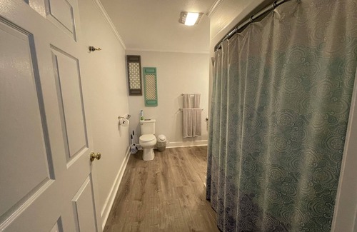 Frankford Bed & Breakfast | Ground floor, Two queen Beds - Room 6 The Inn at Dirickson Creek