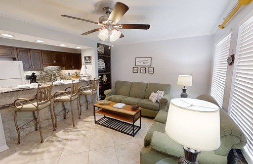 Holiday Beach Condo | Ground floor Unit near Pool, short walk to Beach Free Golf & Activities Daily