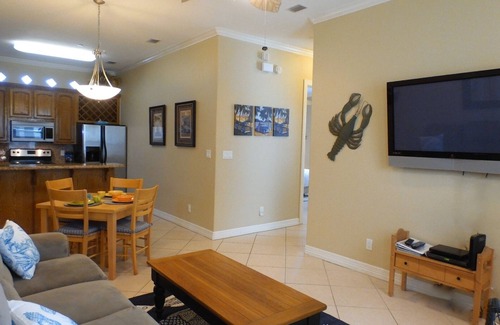 South Padre Island Condo | Ground Floor 2BR 2BA, Pet Friendly & Steps from the Beach!