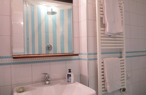 Fucecchio House | Groundfloor apartment ideal for couples and families, with a nice garden, pool