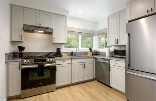 Santa Barbara County Apartment | Group-Friendly | Tranquil Oasis