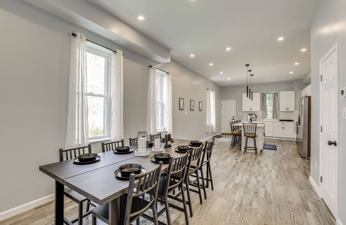 Northwest Philadelphia House | Group Getaway w/Games & Patio in Philadelphia!