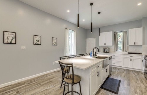 Northwest Philadelphia House | Group Getaway w/Games & Patio in Philadelphia!