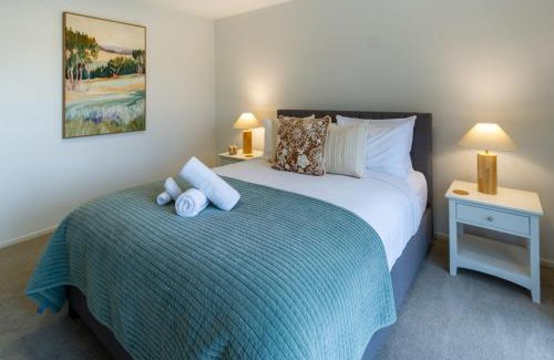 Rolleston Apartment | Group Retreat Near Top Wedding Venues plus Games Room