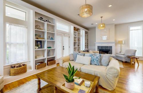 Seagrove Beach House | Grove By The Sea: Passin' Thru