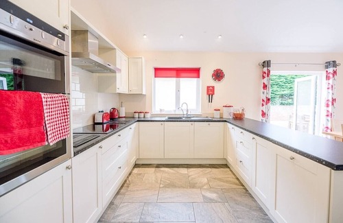 Woodbridge Apartment | Grove Farm Bungalow and Annexe, Dallinghoo