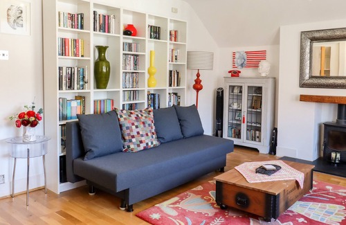 Royal Tunbridge Wells Cottage | GROVE HILL ROAD in Royal Tunbridge Wells
