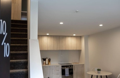Lower Hutt House | Groveview Oasis: 1BR Retreat