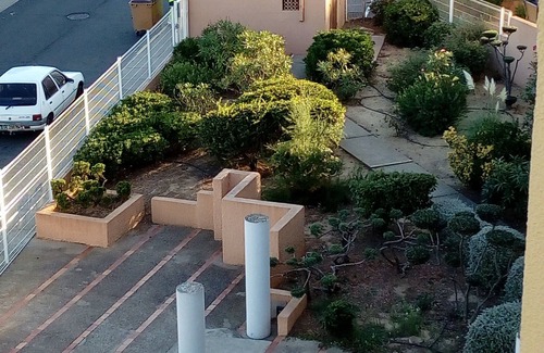 Gruissan Apartment | Gruissan (Aude). Quiet apartment with marina view and parking space