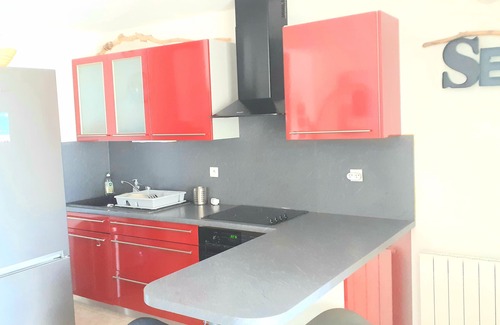 Gruissan Apartment | Gruissan QUIET IN THE HEART OF THE PORT OF PLAISANCE