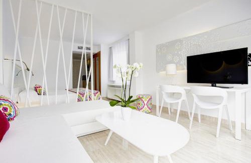 Portinatx Hotel | Grupotel Ibiza Beach Resort - Adults Only