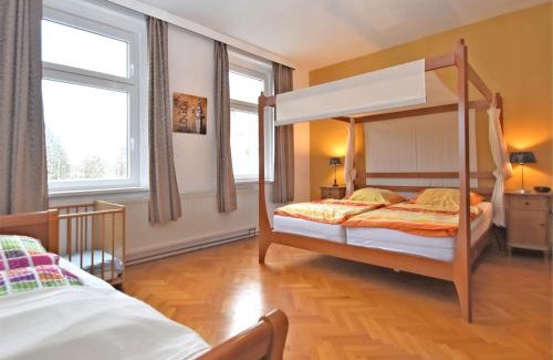 Treuen House | Gruppenhaus mit Sauna bis zu 18 Personen