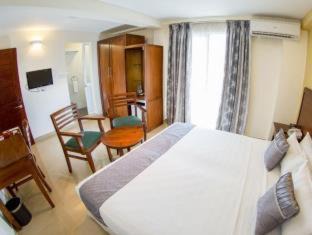 Wellawatta South Hotel | GSH Colombo