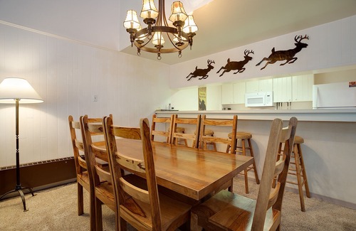 Steamboat Springs Condo | GSQ32 | Nice Views | Huge Private Deck | Steps from Steamboat Square