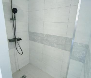 Saint-Jean-de-Vaux House | Gte du Moulin Brochat with jacuzzi