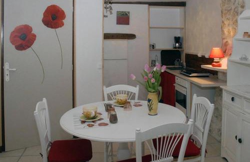 Vernon Apartment | Gtes Aux Portes de lEure Les Coquelicots