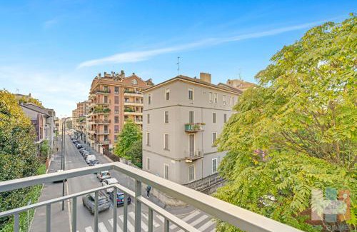 Precotto Apartment | GUA13 - Loreto - Large Apartment - Central