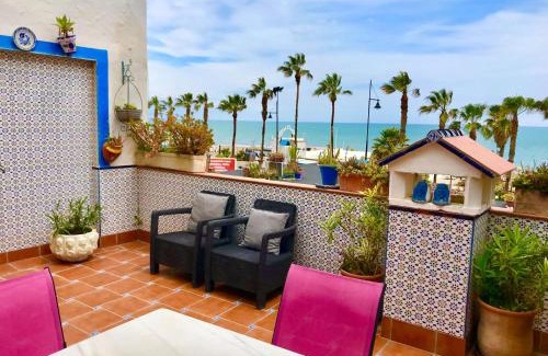 Torremolinos House | Guadalupe Cozy Inns