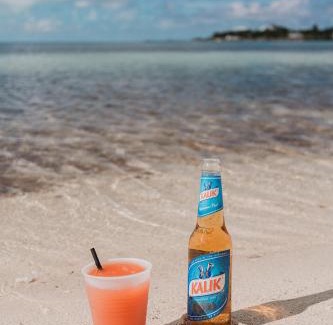 Great Guana Cay Hotel | Guana Beach Inn