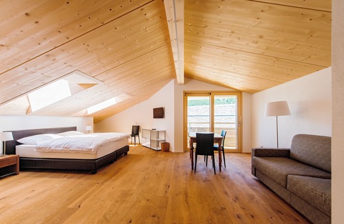 Guarda Cabin | Guarda Lodge