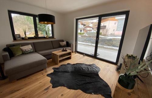 Hollersbach im Pinzgau Apartment | Guatsi