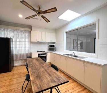 Sunshine House | Guava Grove