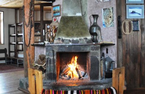 Ganisi House | Gudauri House of the Sun