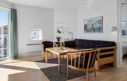 Gudhjem Apartment | Gudhjem Søpark Lejl 22