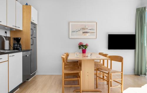Gudhjem Apartment | Gudhjem Søpark Lejl 22