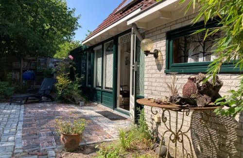 Anjum House | Gudrun 5 pers Equipped house with sauna. Dogs are welcome!