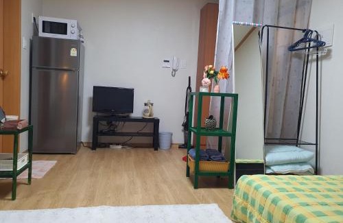 Sangyeok-dong Apartment | Guemho Little House