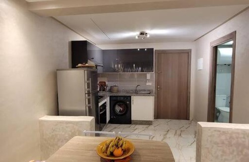 Camp El Ghoul Apartment | Guest friendly 2 bed apartment in victor Hugo gulize