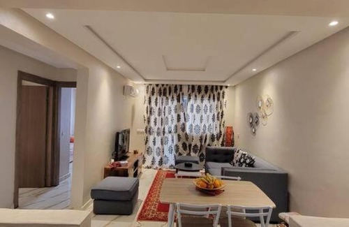 Camp El Ghoul Apartment | Guest friendly 2 bed apartment in victor Hugo gulize