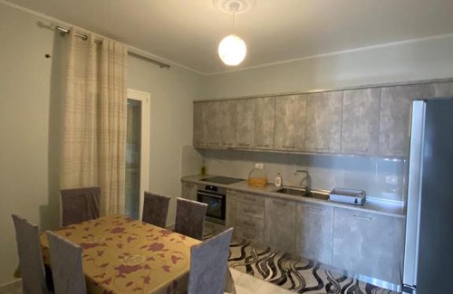 Velipoje House | Guest Hours Kolaj