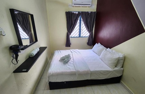 Taman Universiti House | Guest House at Johor Bahru