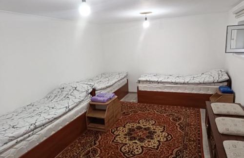 Bokonbayevo House | Guest House Aziza