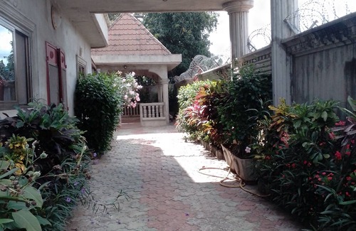 Abomey-Calavi Apartment | Guest house Benin (furnished apartment) with pets allowed.