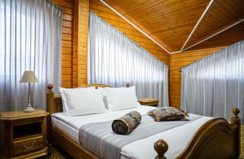 Taraz House | Guest House Chalet
