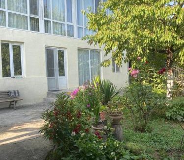 Tsageri House | Guest House Chalistavi