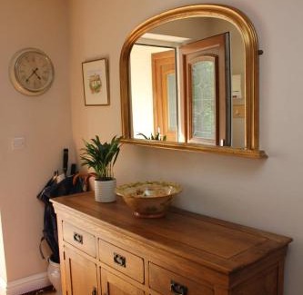 Cheltenham Apartment | Guest house close to station